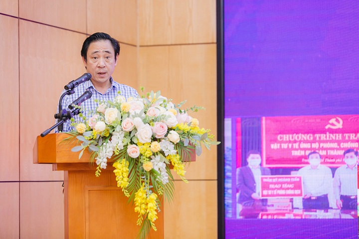 Đến dự buổi lễ có ông Nguyễn Giang Long - Phó GĐ Sở y tế Tỉnh Phú Thọ.